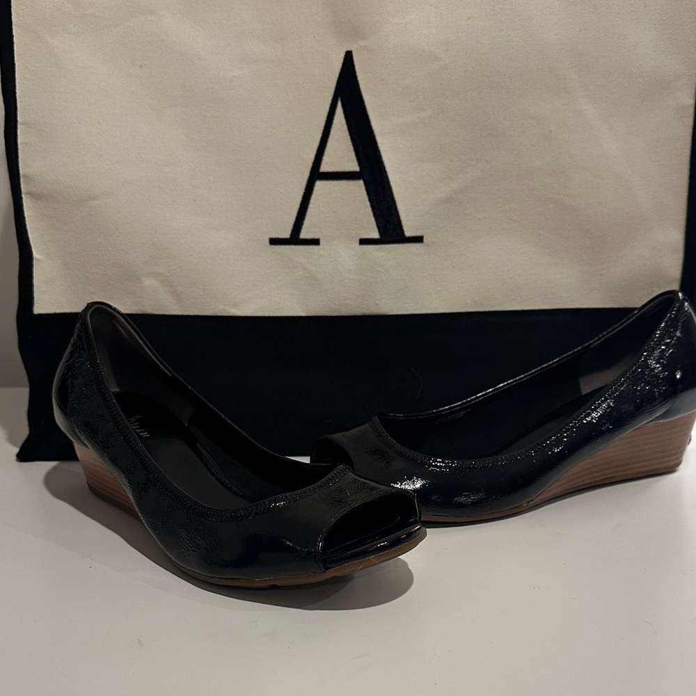 Cole Haan Black Patent Peep-Toe Wedges Size 8.5 Nike Air